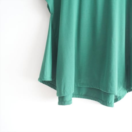 2023 / COGTHEBIGSMOKE / DRIS TOP / RECYCLE PE JERSEY - C8 / 8102-346-405-1 / 2309-0216