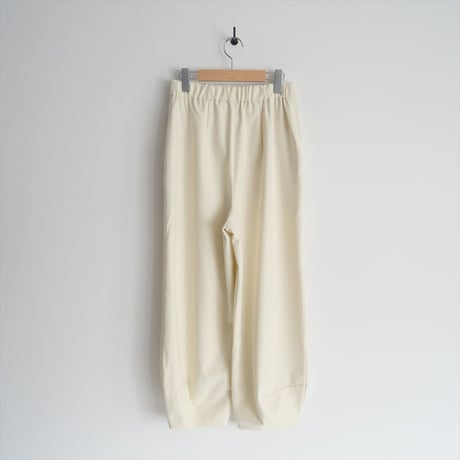 2024SS・人気完売品 / 未使用 / nagonstans / straight cocoon pants / 470HS431-0090 / 2411-1477