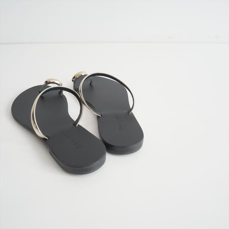 継続販売品 / 未使用 / JOURNAL STANDARD L'ESSAGE購入品 / ELENA LAINA / トングサンダル / 24093380003210 / 2504-0689