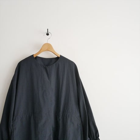継続販売・人気完売品 / 未使用 / BEARDSLEY バルーン袖フレアーコート BEZ1051208A0001 / 2605-1376