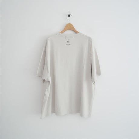 2025SS・人気完売品 / Whim Gazette別注品 / KATHARINE HAMNETT / MEロゴTシャツ / WGZ1051406A0008 / 2508-0373