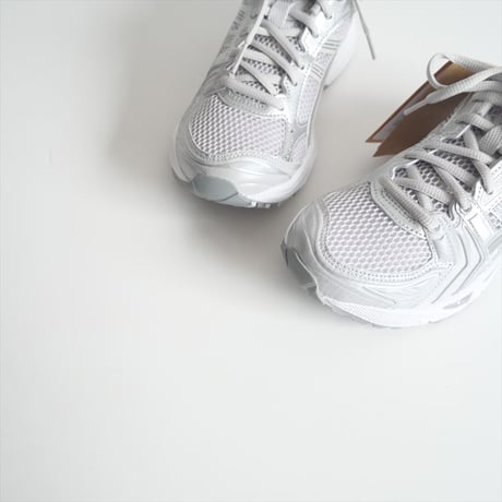 2025SS今季・人気完売品 / 未使用 / Ray BEAMS購入 / ASICS / GEL-KAYANO 14 / 61-31-0561-010 / 2504-1163
