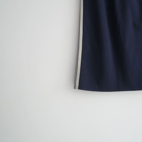2024・人気完売品 / 未使用 / AP STUDIO別注 / RUSSELL ATHLETIC / ジャージーラインスカート / 24060587000510 / 2409-0396