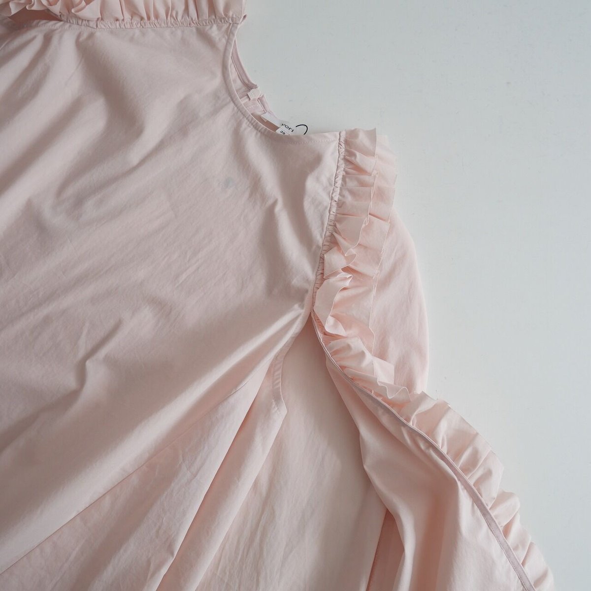 2022 / yori / ケープフリルブラウス / YR2221-066SM / 2304-