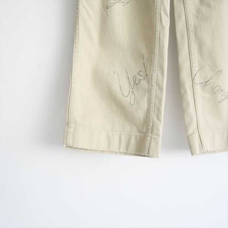 2024 / FRAMeWORK / DRAWING CHINO PANTS / 24030220616010 / 2410-1437