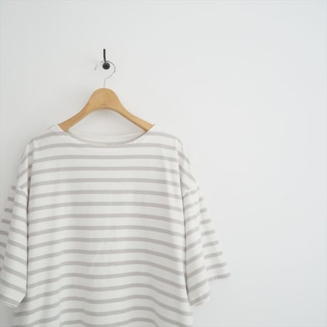 継続販売品 / UpcycleLino / BASIC ビッグ半袖バスクTee / 600242-7073 / 2508-1108