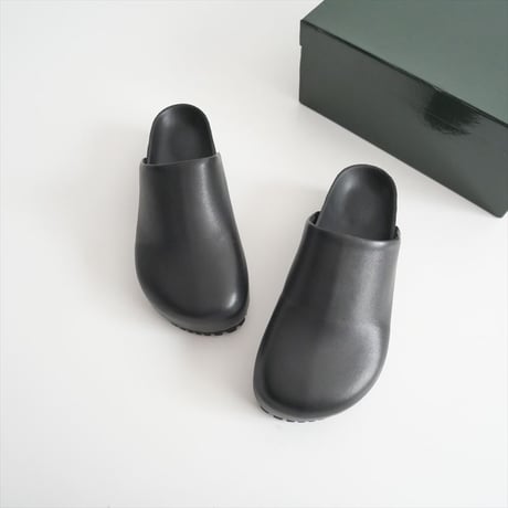 2024・人気完売品 / 未使用 / RIM.ARK / Relaxy leather sandal / 460HAS50-1631 / 2506-1300