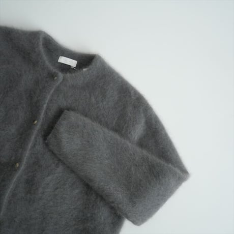 2023AW / Ballsey / TOMORROWLAND / フラッフィーヤーン クルーネックカーディガン / 11023402306 / 2411-1357