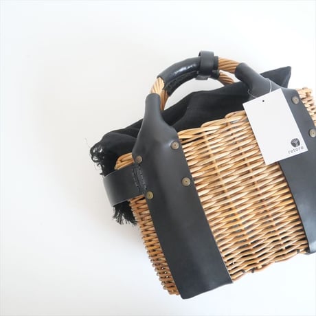 継続販売品 / ebagos / オイルショルダーミニ 紅籐 BLACK / 2411-1717