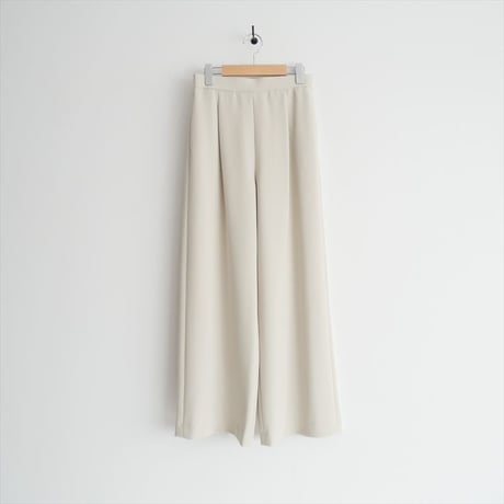 2023AW・人気完売品 / 未使用 / DEUXIEME CLASSE / イージーワイドパンツ / 23030500814030 / 2511-0432