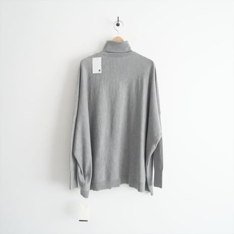2022AW / 未使用 / L'Appartement / Turtleneck Volume Knit / 22080560204330 / 2403-0793