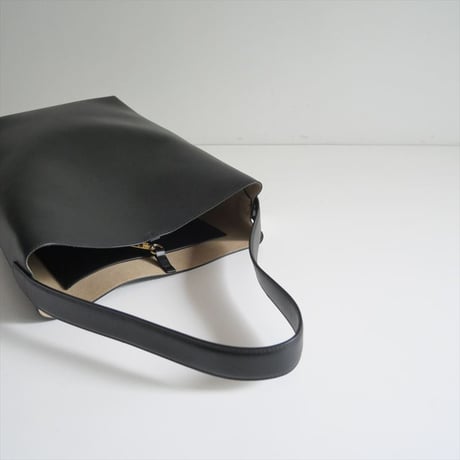 2024SS・人気完売品 / DEUXIEME CLASSE購入品 / FRENZLAUER / MAMI LARGE / 24092510000710 / 2506-0367