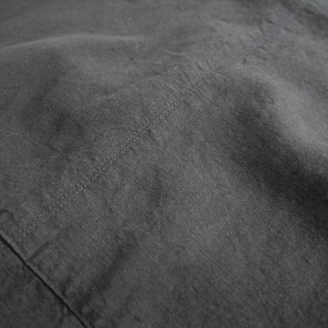 2022 / nest Robe / ブラックリネンバックVネックノースリーブワンピース / 01222-1194 / 2409-2108