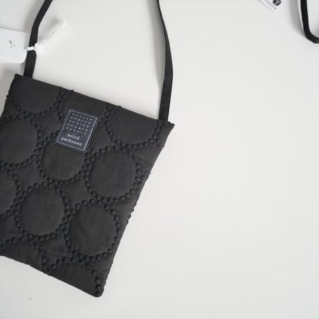 2024AW・人気完売品 / 未使用 / mina perhonen / tambourine pocket bag / aca9986 / 2501-0559