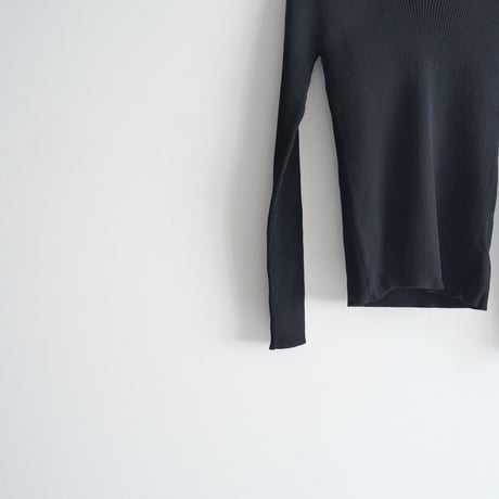 2023 / 未使用 / AMERI / BASIC CURVE KNIT TOP / 01310180320 / 2305-1083
