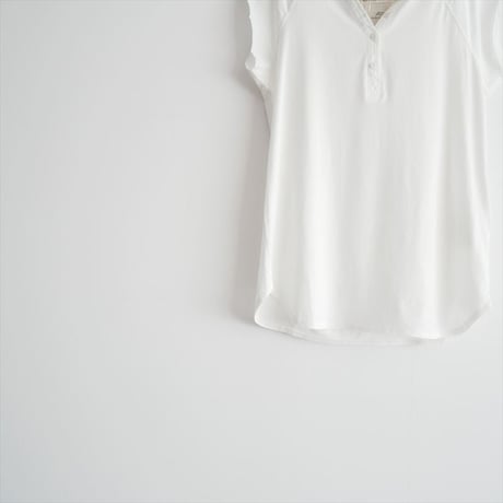 2026SS今季・人気完売品 / MUSE de Deuxieme Classe購入品 / REMI RELIEF HENLEY ノースリーブTシャツ / 2605-0723
