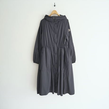 MONCLER / レイヤーダウンベストナイロンコート / 2503-0203