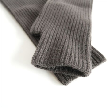 2024AW / 未使用 / DEUXIEME CLASSE / Cashmere アームウォーマー / 24090500803030 / 2601-2056
