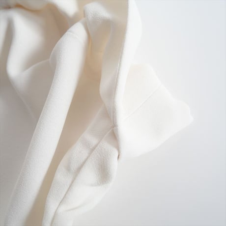 2023AW / L'Appartement同型お取扱い / MARK KENLY DOMINO TAN / BAILEE 2WAY BLOUSE / 2410-1185