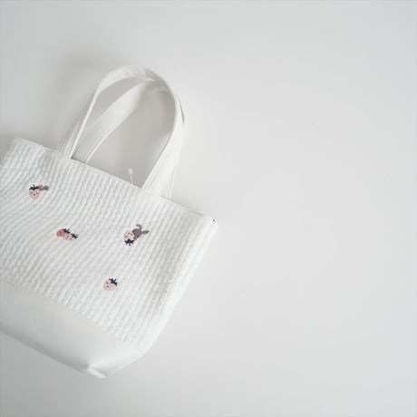 2024SS・人気完売品 / pionunnal×familiar / MOVE トートバッグ / 780835 / 2501-1028