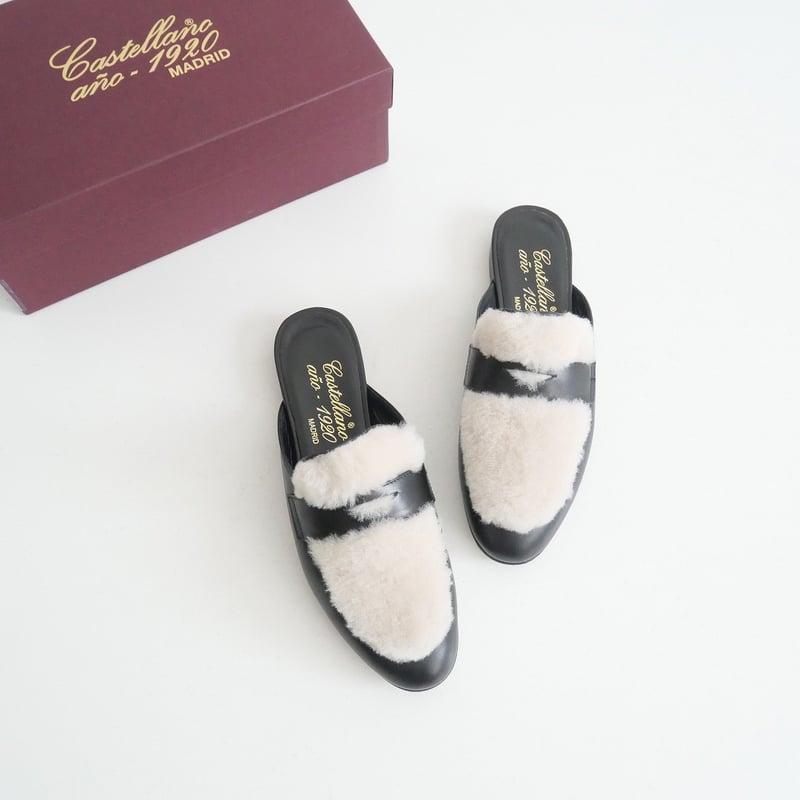 Spick and Span ムートンローファースリッポン
