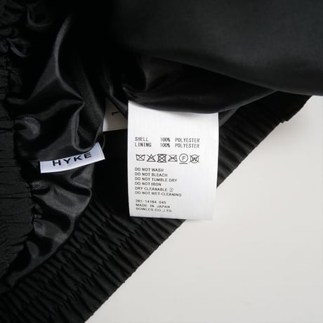 2026SS今季・人気完売品 / HYKE TAFFETA PLEATED SKIRT 14164 / 2604-1546