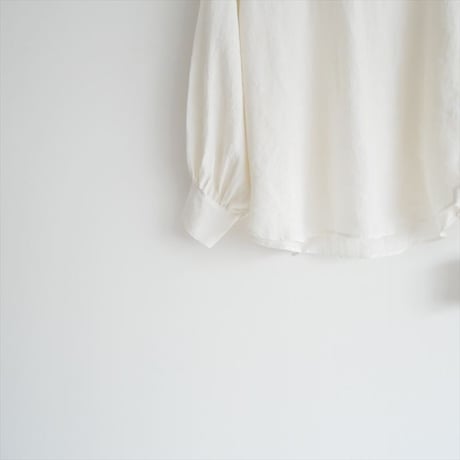 継続販売品 / 未使用 / LOISIR / グランジリネンハイネックブラウス / B0144LFB669 / 2509-0745