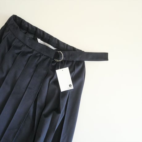 〇2024AW / COGTHEBIGSMOKE / KAMILLE PLEATS WRAP SKIRT / 11502-194-1125-1 / 2502-0622