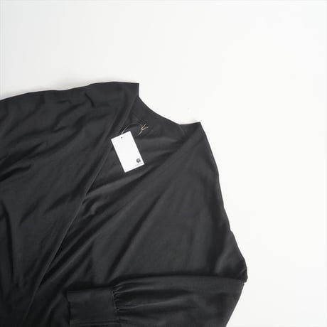 2024SS・人気完売品 / 未使用 / DEUXIEME CLASSE / shake code ショートカーディガン / 24080500405110 / 2410-1478