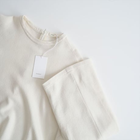 〇2024AW・人気完売品 / CHIEKO+ / relax wool top / CH24AW-TOP01 / 2502-0842