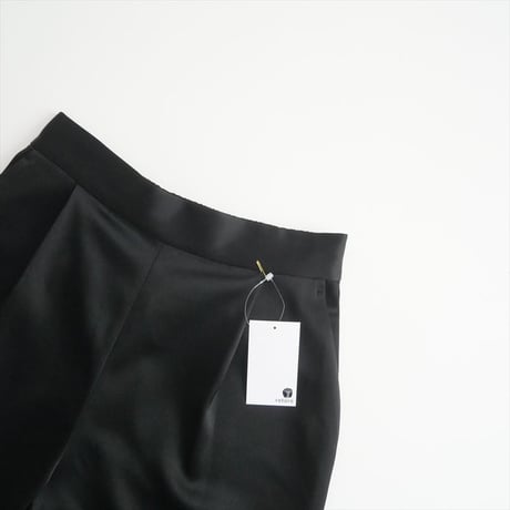 2024 / IORE / BELLE PANTS / 10R24SS-PT-002 / 2409-0353