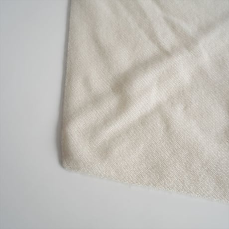 〇継続販売品 / 未使用 / ASAUCE MELER / シームレス カシミヤ トライアングルニットスカーフ / AM24F-SC-206 / 2510-0868