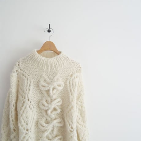 2023AW / 未使用 / IENA購入品 / AYNI / SINPA リボンセーター / 23080910000830 / 2409-0262