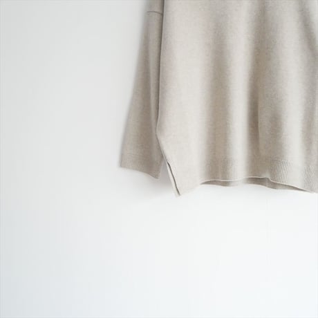 未使用 / DEUXIEME CLASSE / COMFY Vネック プルオーバー / 2510-0164