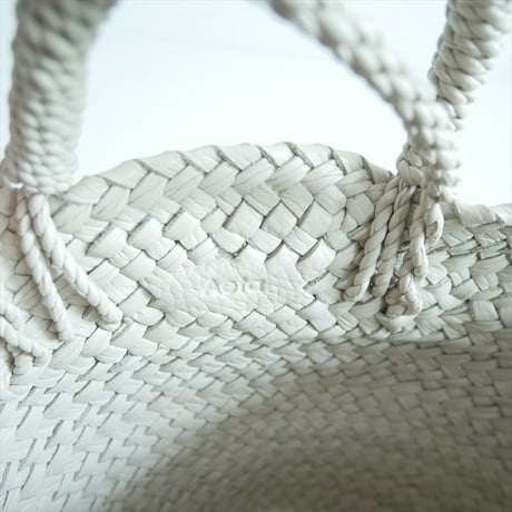 継続販売品・人気完売品 TOMORROWLAND同型お取扱い Aeta BASKET S + SHOULDER KG052605-0394