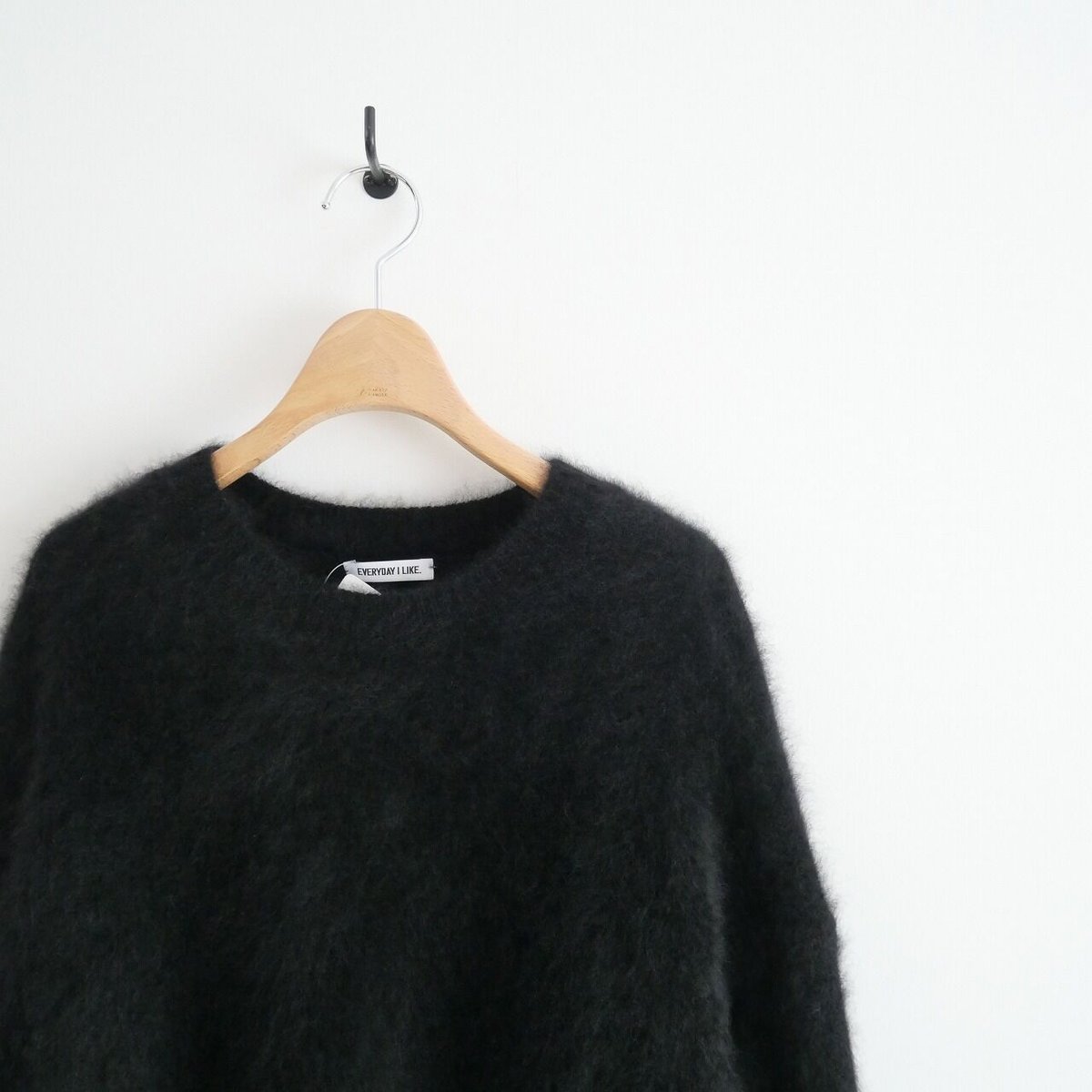 everyday i like. Fluffy sweater ブラック