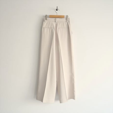 2023SS / TODAYFUL / Doubletuck Satin Trousers / 12310715 / 2405-0129