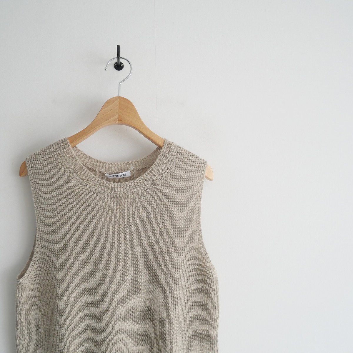 TOMO ♡Deuxieme Classe CALUX ベスト TOMO 様専用♡Deuxieme Classe CALUX ベスト - メルカリ