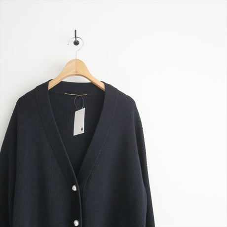 2023SS・人気完売品 / MUSE de Deuxieme Classe / PEAL BUTTON カーディガン / 23080520914010 / 2503-0037