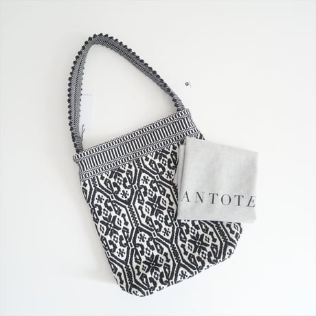 2023 / 未使用 / Antonello Tedde / BUCKET BAG / 2409-0048
