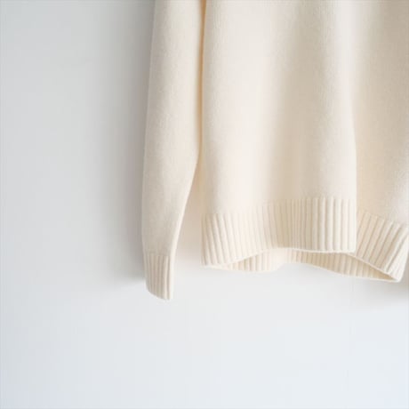 2024AW / 未使用 / Plage / SQUARE SHOULDER ニット / 24080922830040 / 2501-0875