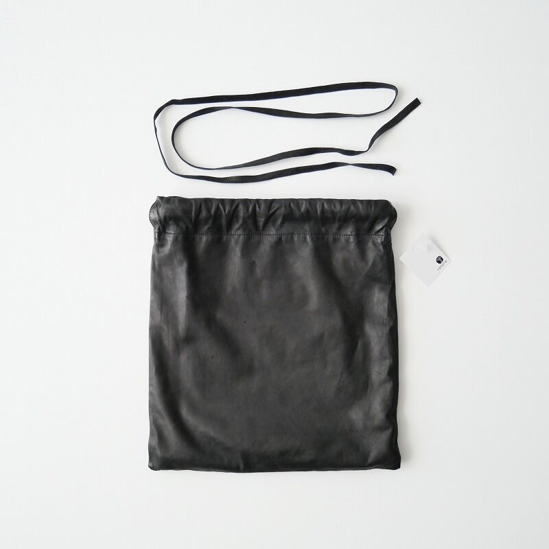 ARTS&SCIENCE / Square drawstring shoulder bag / 2103-0885