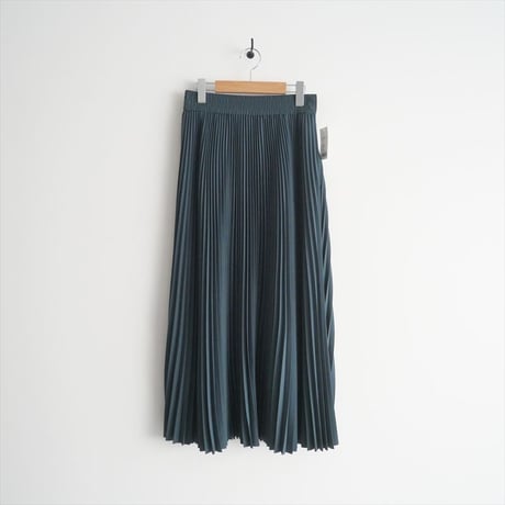 継続販売型 / HYKE / TAFFETA PLEATED SKIRT / 14150 / 2410-1003