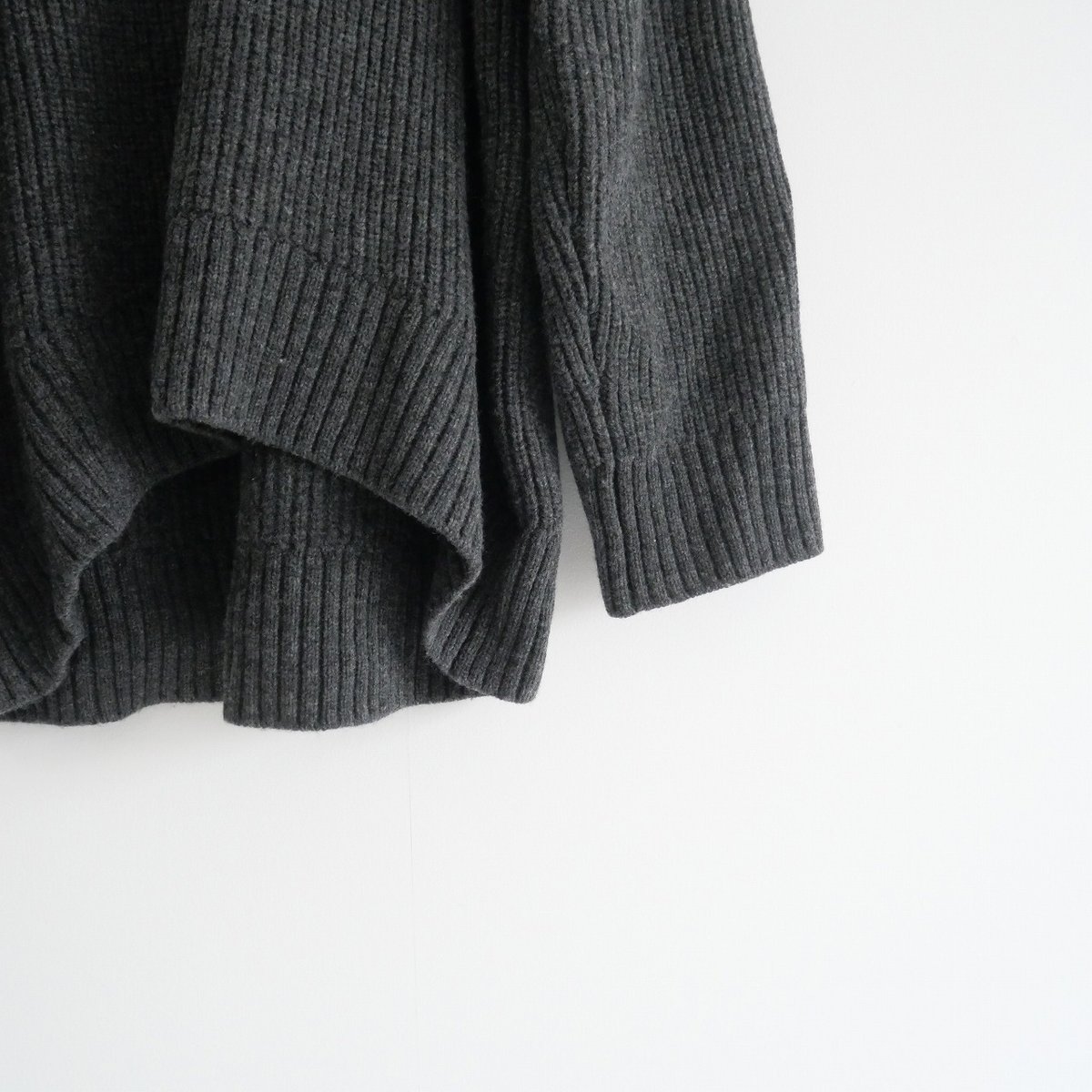 2022AW / CINOH / WOOL OVERSIZE HALF ZIPPER KNIT