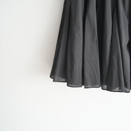 2023SS・人気完売品 / 未使用 / L'Appartement別注 / MARIHA / 月影のスカート / 23060570002210 / 2409-0385