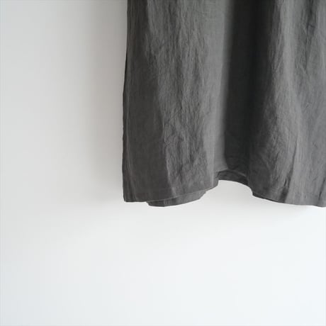 2023 / 未使用 / かぐれ同型お取扱い / Vlas Blomme / Soft Linen ワンピース / 13221083 / 2405-1256