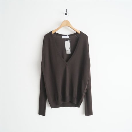 2024AW・人気完売色 / 未使用 / SLOBE IENA / ウォッシャブルプレーンVネックニット / 24080912277030 / 2412-1003