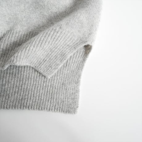 2024AW / 未使用 / IENA / POOGINOOK WOOL クルーネックラグランプルオーバー / 24080900494030 / 2505-1161