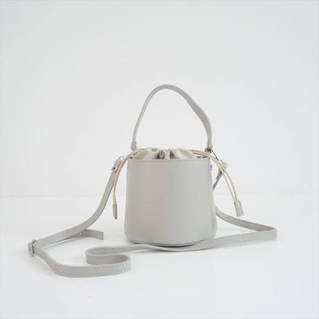 2022 / k.k.closet購入 / andrea cardone / bucket bag powder gray  / 2410-0086