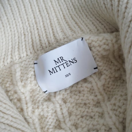 MR MITTENS / ハーフZIPケーブルニット / 2310-0761